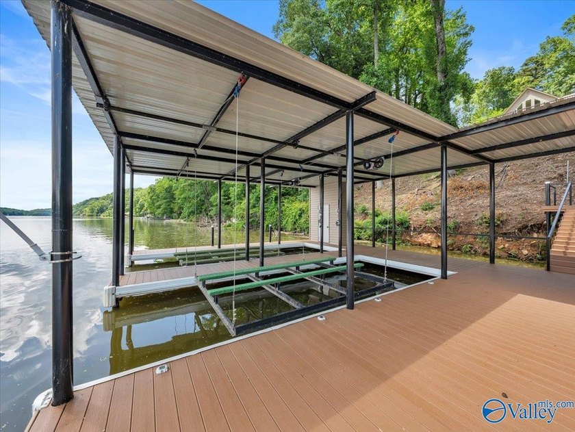 Positioned on the Elk River, this 3-bedroom, 2-bath riverfront - photo 32
