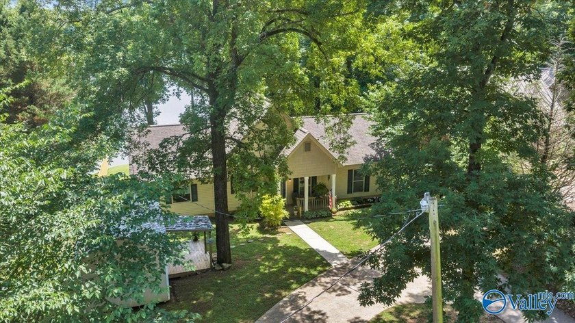 Positioned on the Elk River, this 3-bedroom, 2-bath riverfront - photo 48