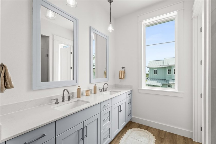 Experience refined coastal living in this beautifully crafted - photo 14