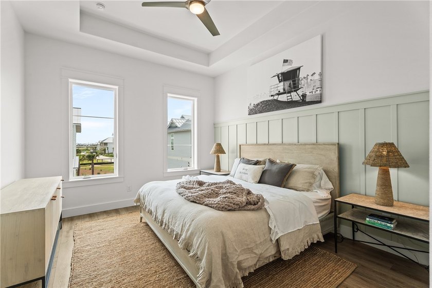 Experience refined coastal living in this beautifully crafted - photo 19