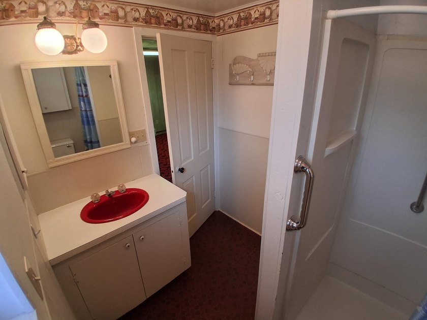 Welcome to 1232 Driftwood Drive-a cherished, one-owner custom - photo 25