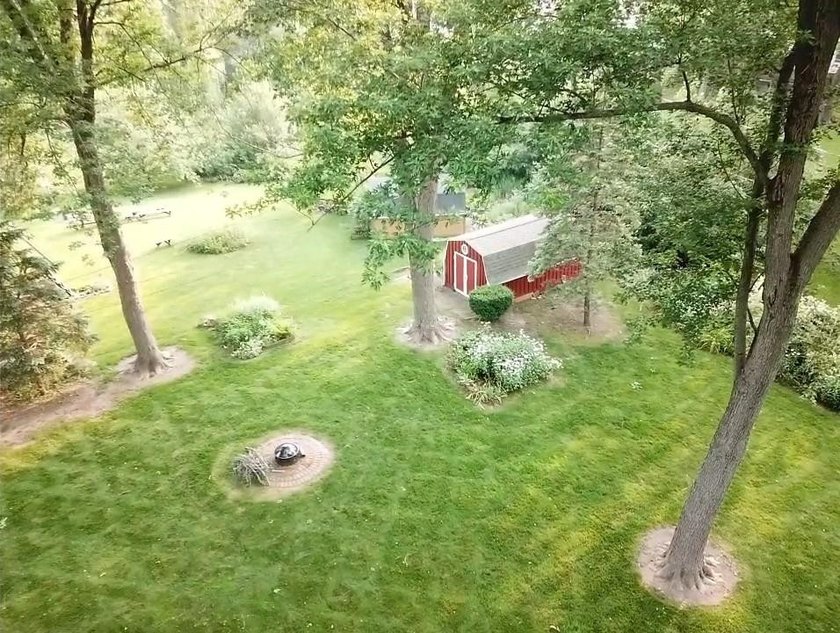 Welcome to 1232 Driftwood Drive-a cherished, one-owner custom - photo 45