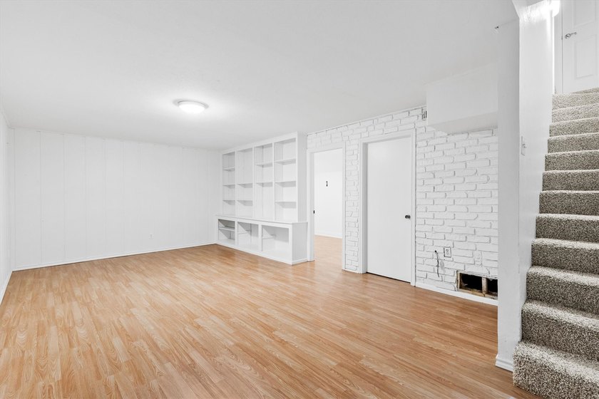 Charming Urban Retreat in Richardson Near UTD!! Nestled in the - photo 21