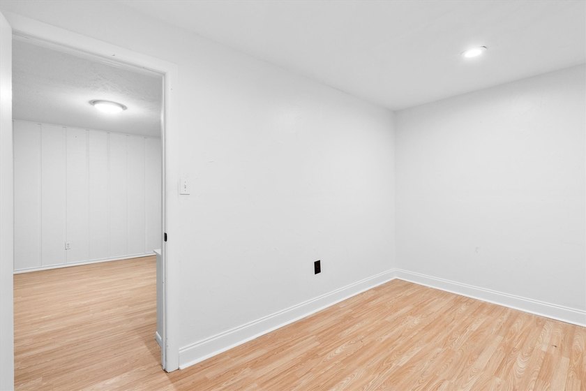 Charming Urban Retreat in Richardson Near UTD!! Nestled in the - photo 26
