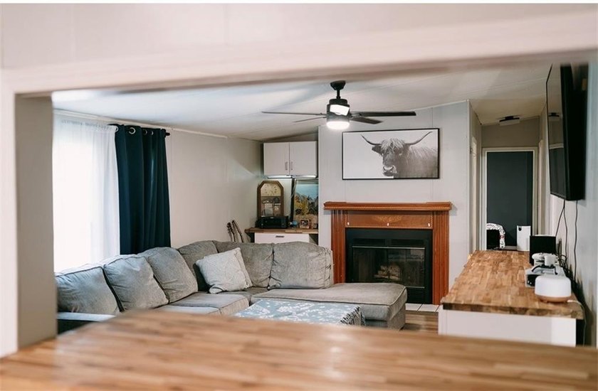 ***Motivated seller, please bring all offers!*** Welcome to your - photo 8