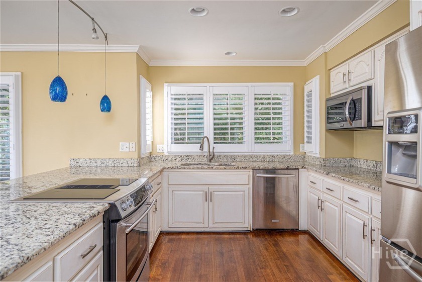Experience the best of Golf Course living at The Landings! This - photo 13