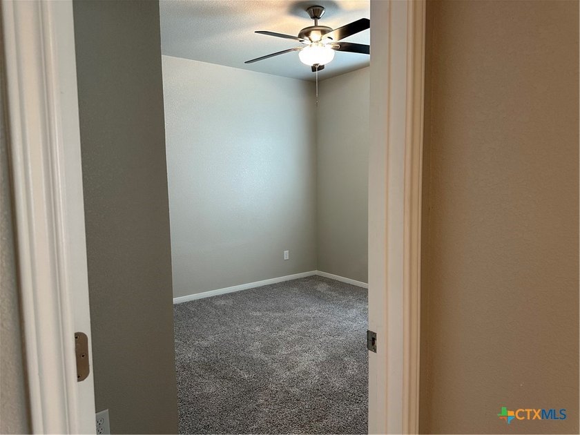 An OMEGA Home in Three Creeks which offers access to the - photo 17