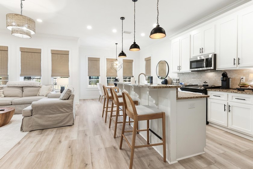 Fully renovated and move-in ready, this exceptional 4BR/4BA - photo 10
