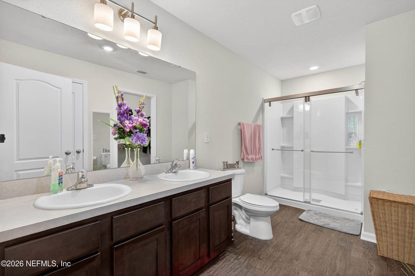 Beautifully maintained 4-bedroom, 2-bathroom home built in 2022 - photo 21
