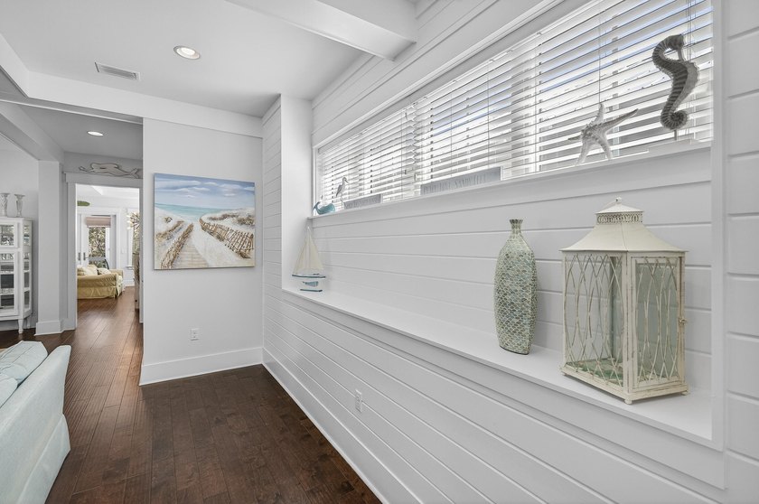 BEST PRICED 4 BEDROOM WITH A YARD. Welcome to 613 Flatwoods - photo 8