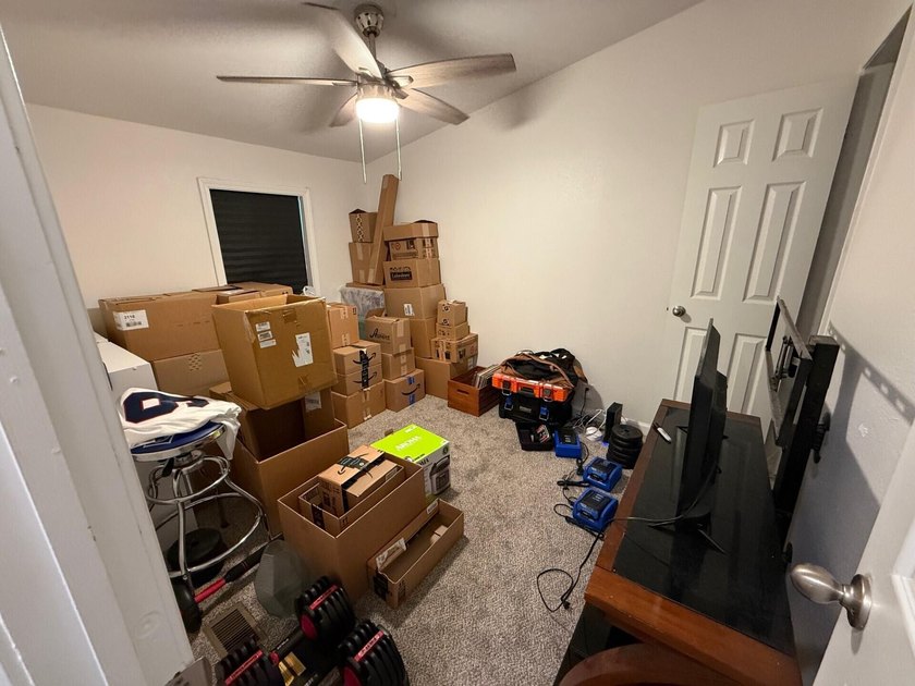 Welcome to 85 E Harborview, ideally positioned in a highly - photo 7