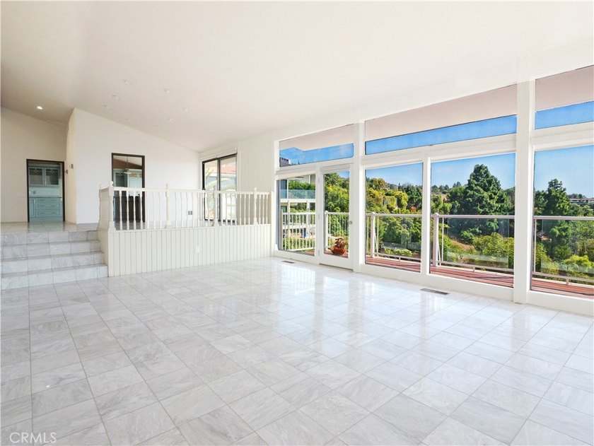 Breathtaking Panoramic Ocean VIEWS from this spacious Home with - photo 9