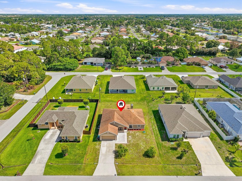 Don't miss this well-maintained 3-bedroom, 2-bath, 2-car garage - photo 37