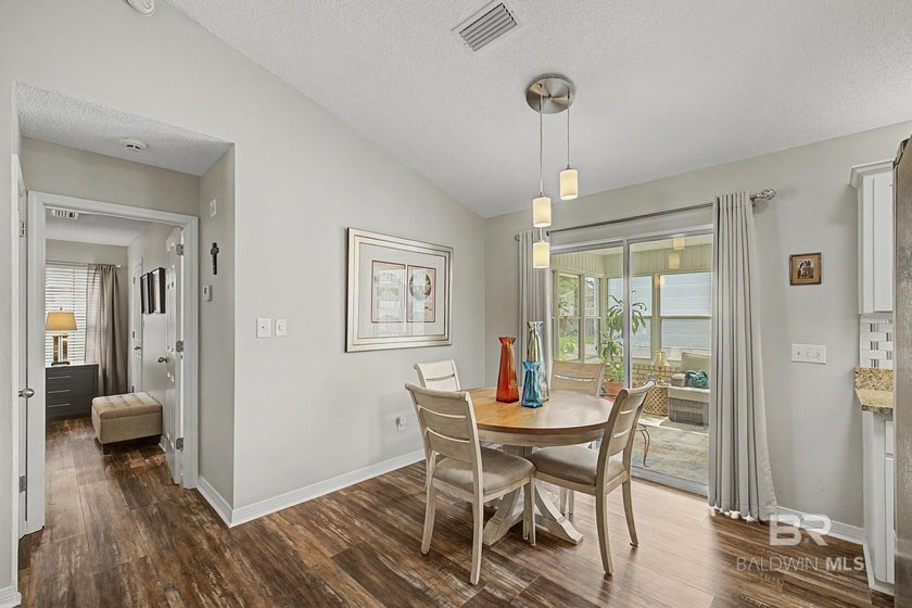 Gorgeous Coastal Home with exceptional craftsmanship and - photo 14