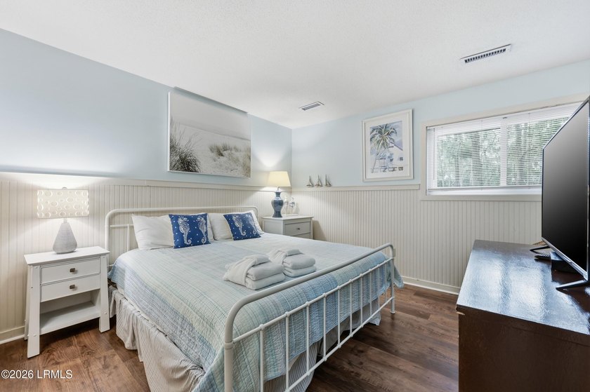 Less than a 5-minute walk to the beach! Your personal oasis - photo 8