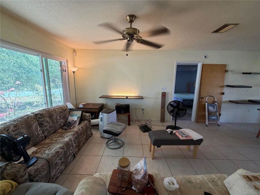Short Sale. Third Party Approval Required This 2-bedroom, 2-bath - photo 10