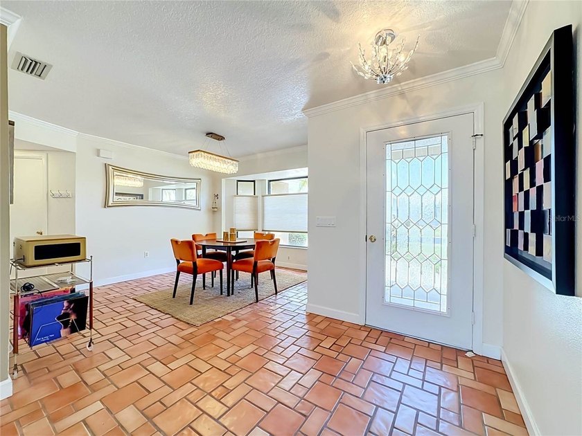 Under contract-accepting backup offers. UNDER CONTRACT - photo 5
