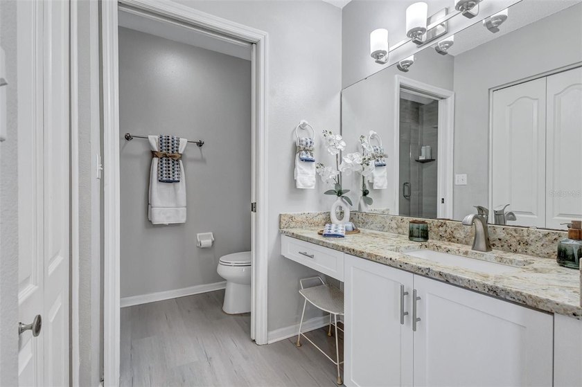 Enjoy effortless Florida living from this beautifully furnished - photo 11