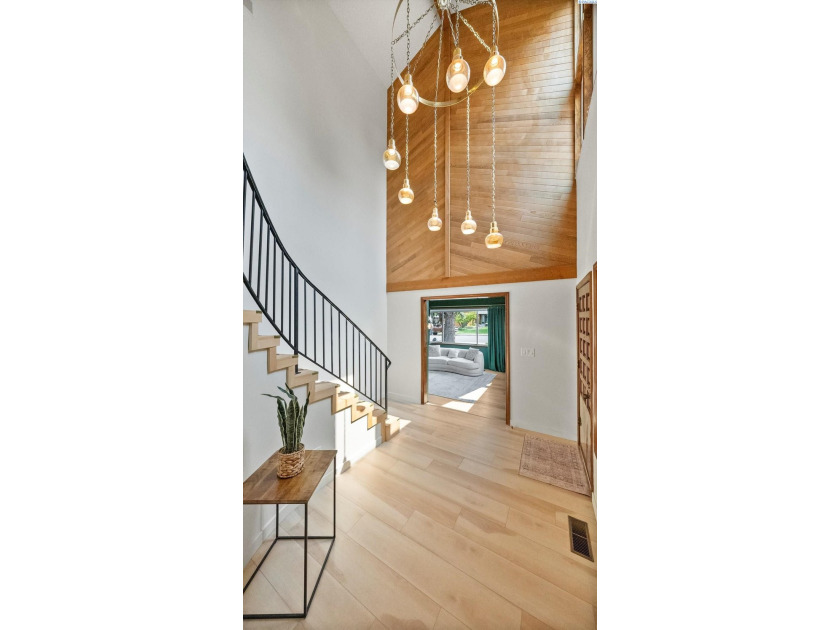 MLS# 294937 Modern lines. Mid-century vibes. A backyard you'll - photo 4