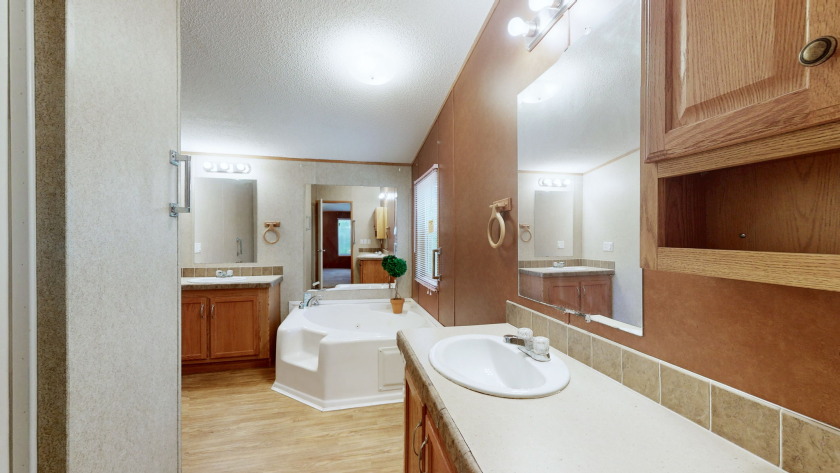 Home with 3.2 acres near lake with 3 campsites. - photo 17