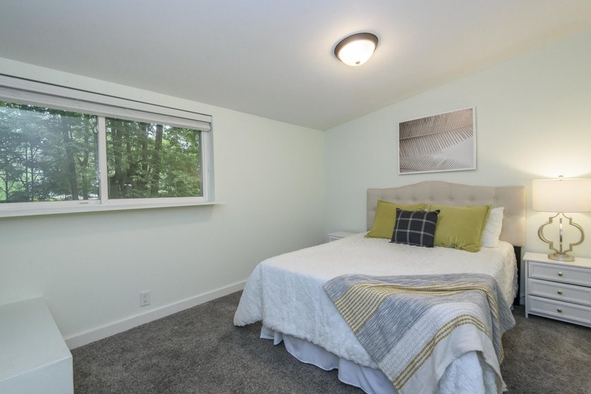 Charming remodeled 3BR/2BA Ranch w/ partially finished walkout - photo 20
