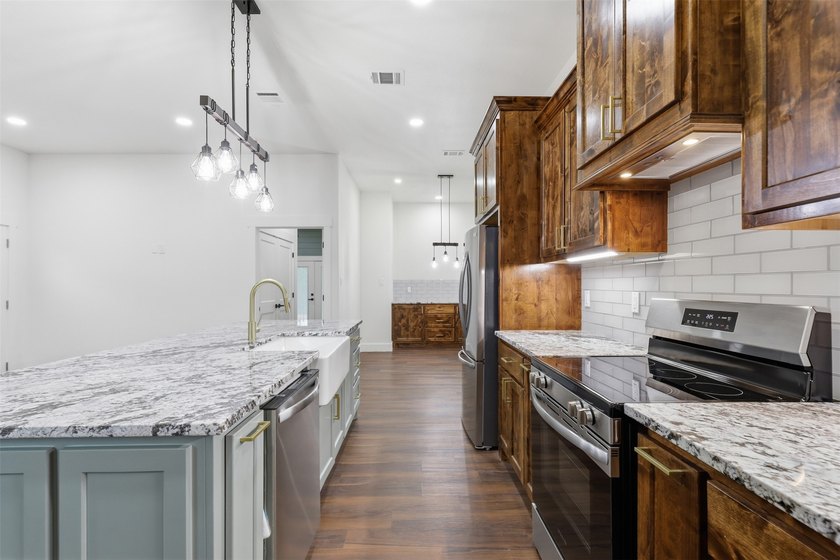 USDA Eligible - Zero Down Financing Available! Stunning model - photo 6