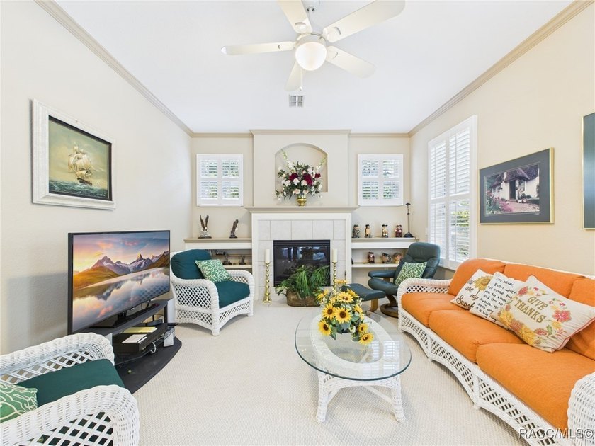Beautiful Pool Home in Rainbow Springs Country Club Nestled in - photo 16