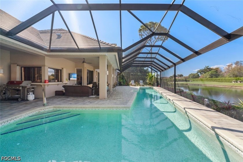 This custom contemporary classic is a truly remarkable offering - photo 29