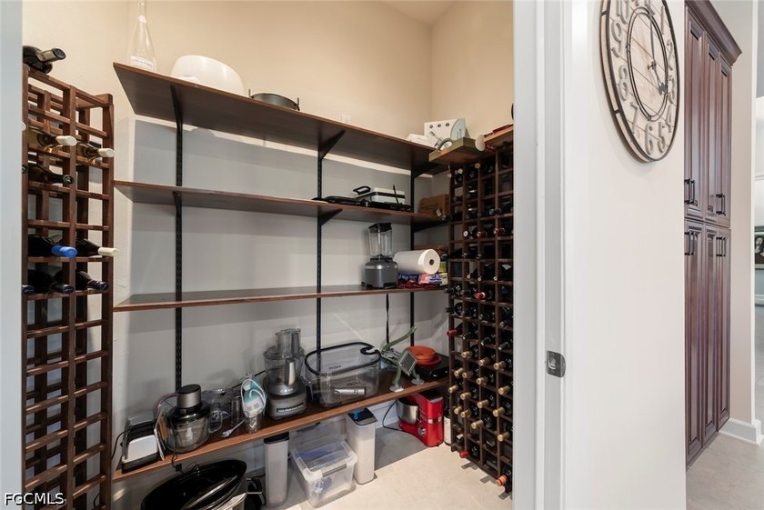 This custom contemporary classic is a truly remarkable offering - photo 37