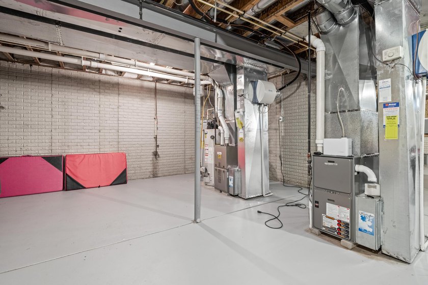 Welcome home to this fabulous 5-Level Split located in the - photo 55