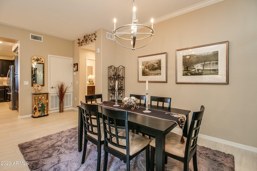 Welcome to your dream home! This remarkable 3-bedroom, 2-bath - photo 12