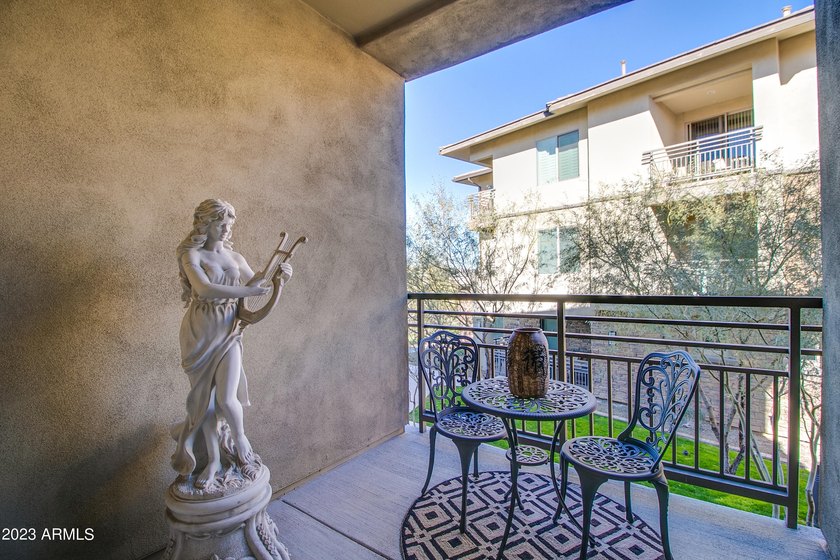 Welcome to your dream home! This remarkable 3-bedroom, 2-bath - photo 29