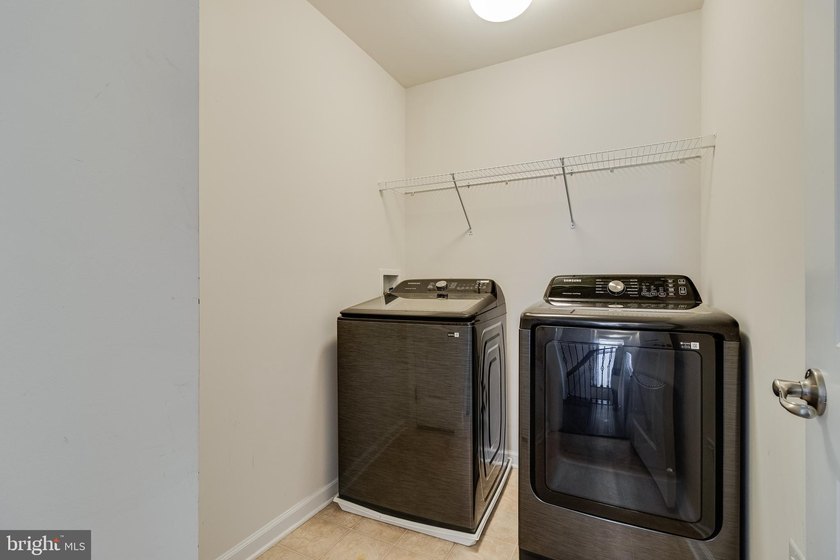 $10,000 Closing Credit w/ acceptable offer. Why wait for new - photo 12