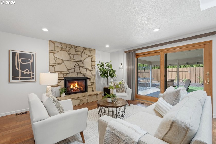 Beautifully maintained one-level home in Tualatin's sought-after - photo 7
