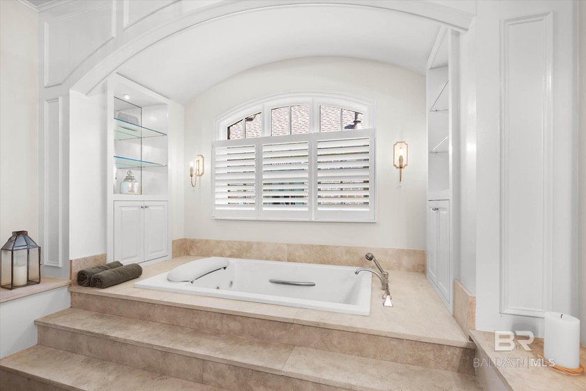 Exceptional custom residence overlooking the fairways of Craft - photo 22