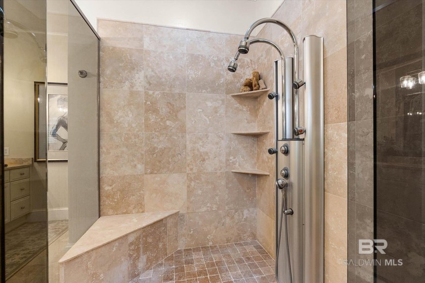 Exceptional custom residence overlooking the fairways of Craft - photo 23