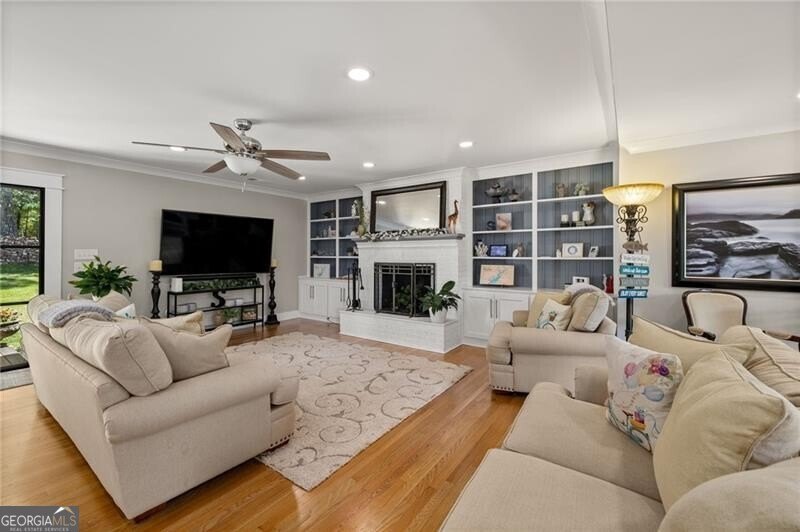Rarely does a property like this become available. Nestled on 3 - photo 34