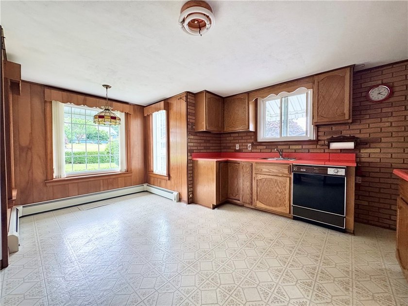 Don't miss this charming 2-bedroom, 1.5-bath ranch offering - photo 10