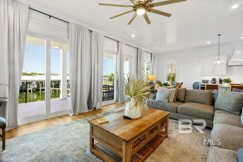 Discover luxury waterfront living in this beautifully appointed - photo 17