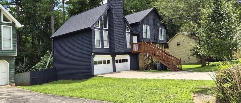 *** Motivated Seller *** A *Very Large*, *Very Nice* 4 BR, 3 - photo 8