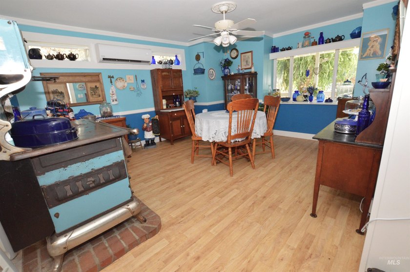 Multi-Unit Opportunity on the Clearwater River. 3 Homes!! - photo 8