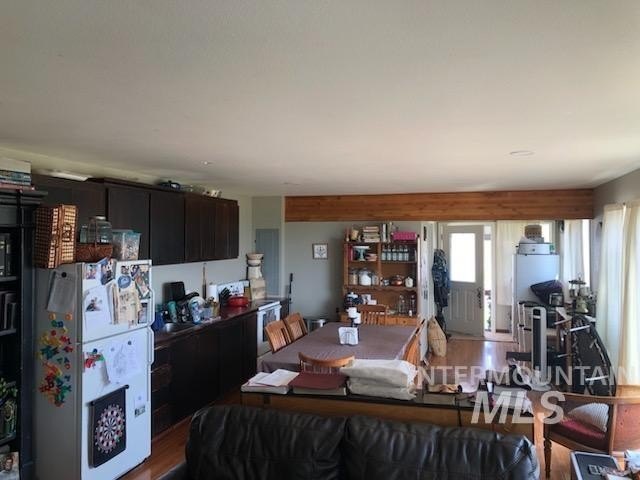 Excellent investment opportunity on 3.6 private acres tucked off - photo 5