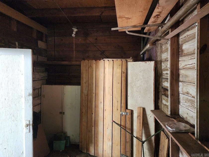 Welcome home to this charming 3-bedroom, 1-bath home that blends - photo 11
