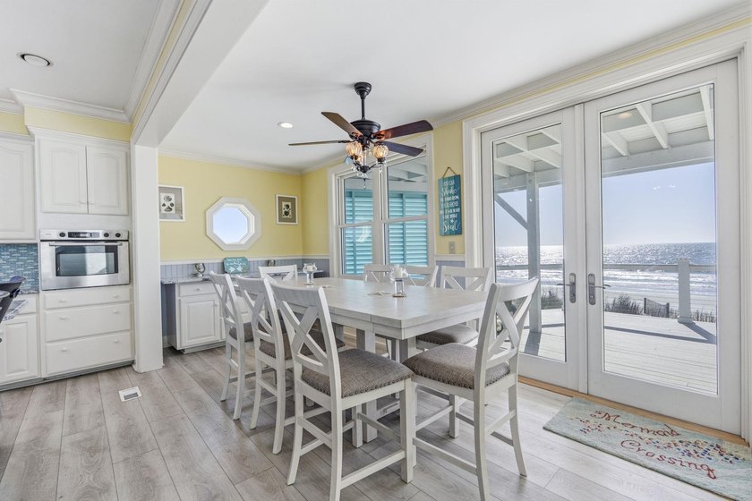 Oceanfront, five-bedroom, six-bathroom, fully remodeled raised - photo 11