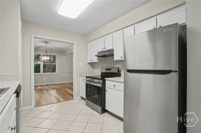 Welcome to One-Level, Easy, Lifestyle living in The Landings!! - photo 45