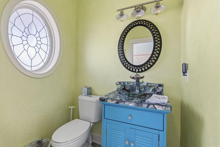 Oceanfront, five-bedroom, six-bathroom, fully remodeled raised - photo 48