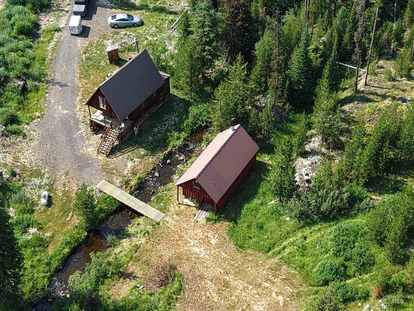 Back Country Cabin, just south of Dixie. If you have always - photo 5