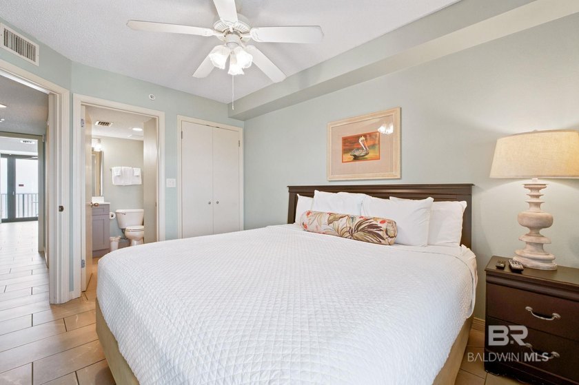 Welcome to your Gulf-front retreat at Phoenix All Suites in the - photo 17