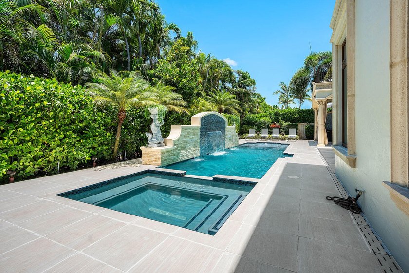 Positioned within the prestigious gates of Royal Palm Yacht &amp; - photo 33