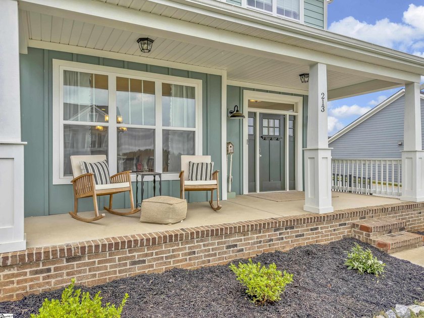 Listed by Kiersten Bell + Co | | Imagine waking up every morning - photo 2